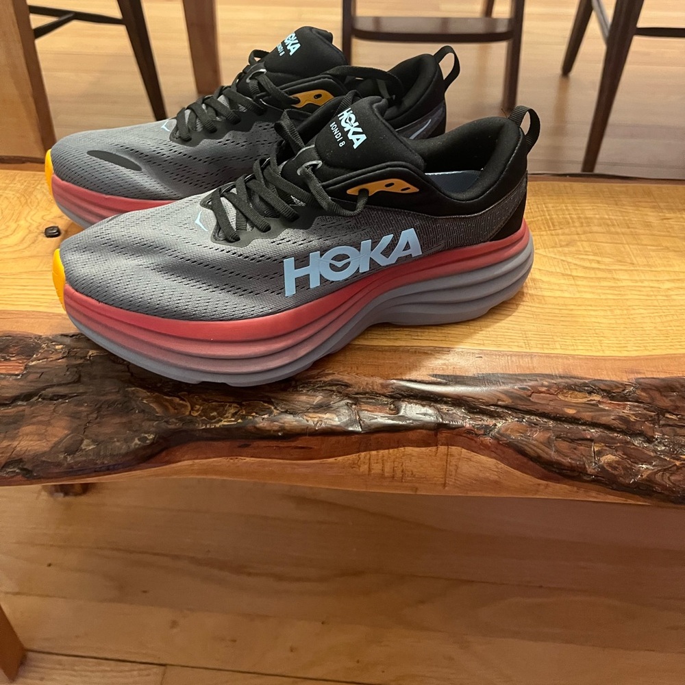 HOKA Bondi 8 Anthracite Blue Red New without box